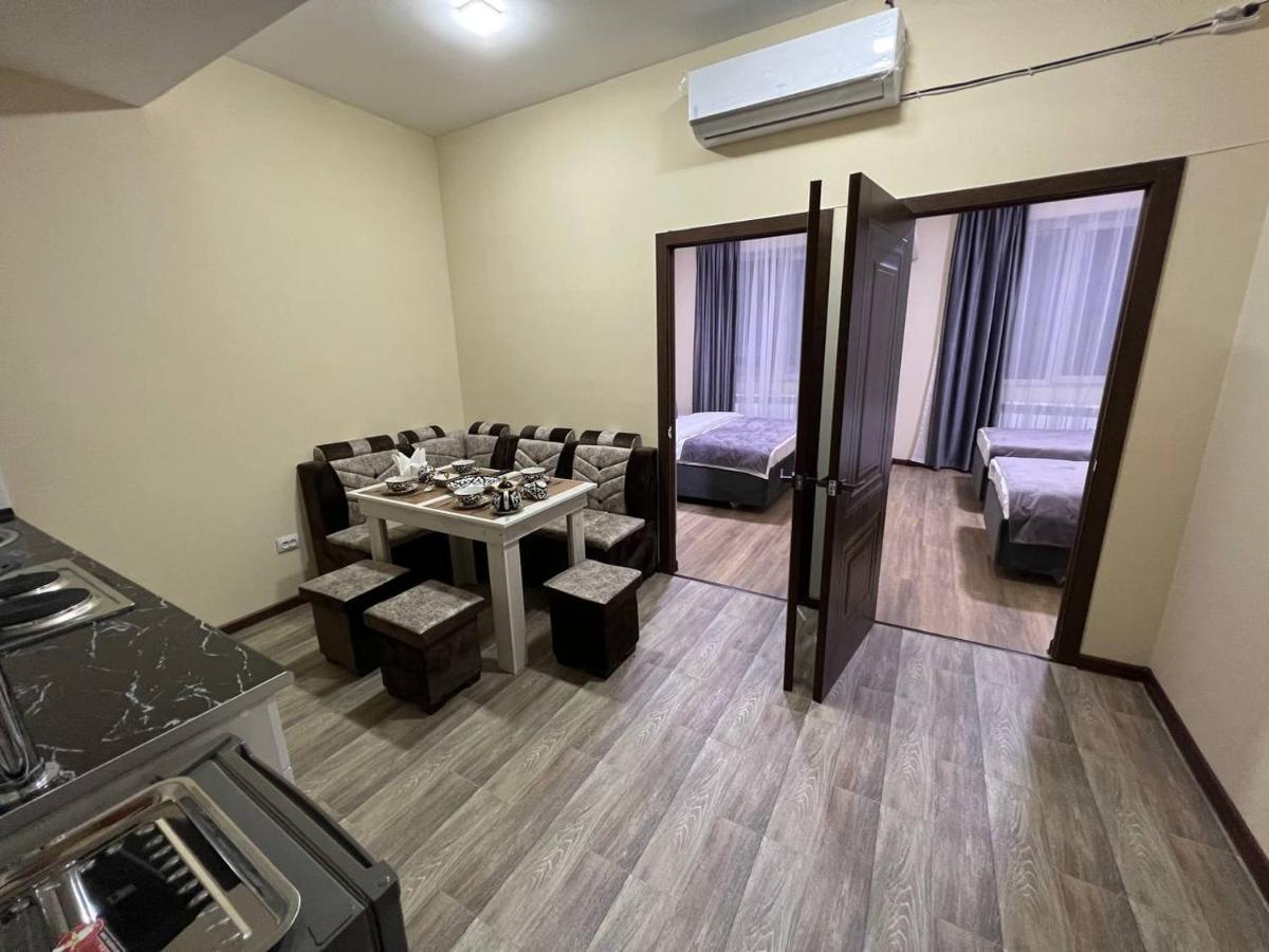 Shosh Apartments Ташкент Екстериор снимка